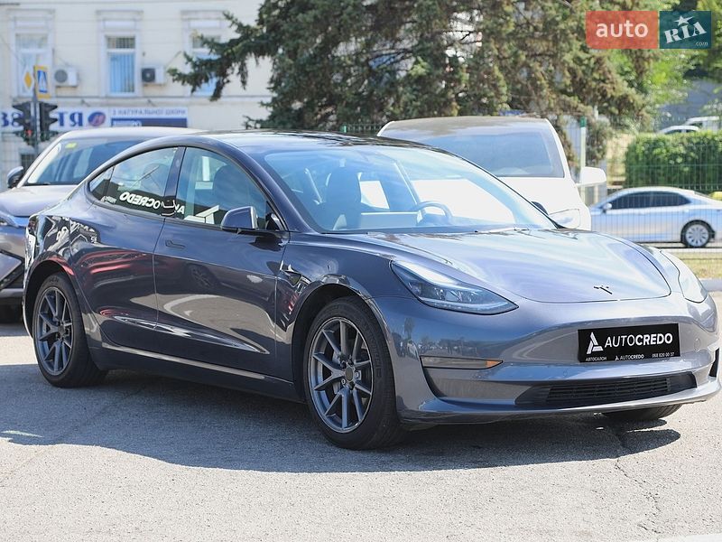 Седан Tesla Model 3 2022 в Харкові