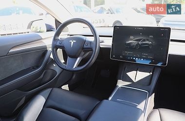 Седан Tesla Model 3 2022 в Харкові