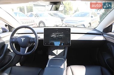 Седан Tesla Model 3 2022 в Харкові