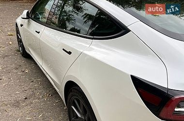 Седан Tesla Model 3 2021 в Млиніві фото 6 Седан Tesla Model 3 2021 в Млиніві