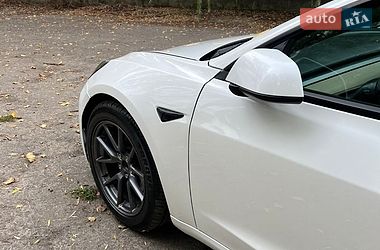 Седан Tesla Model 3 2021 в Млиніві фото 5 Седан Tesla Model 3 2021 в Млиніві