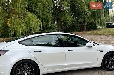 Седан Tesla Model 3 2021 в Млиніві фото 11 Седан Tesla Model 3 2021 в Млиніві
