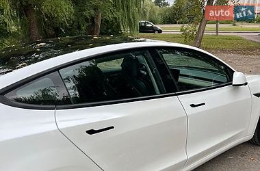 Седан Tesla Model 3 2021 в Млиніві фото 12 Седан Tesla Model 3 2021 в Млиніві