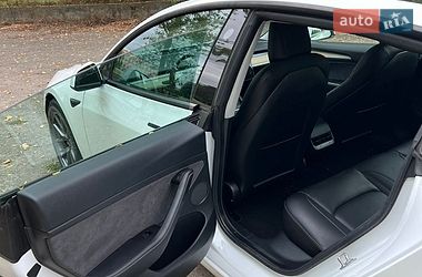 Седан Tesla Model 3 2021 в Млиніві фото 22 Седан Tesla Model 3 2021 в Млиніві