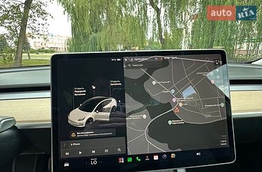 Седан Tesla Model 3 2021 в Млиніві фото 29 Седан Tesla Model 3 2021 в Млиніві