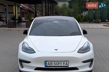 Седан Tesla Model 3 2022 в Могилів-Подільському