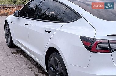 Седан Tesla Model 3 2022 в Могилів-Подільському