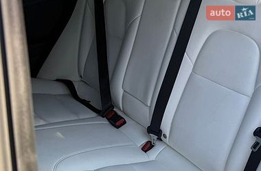 Седан Tesla Model 3 2021 в Кривому Розі