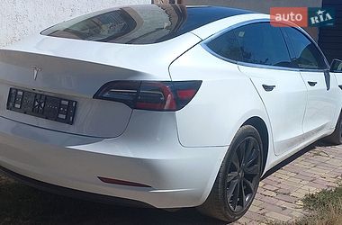 Седан Tesla Model 3 2020 в Одессе