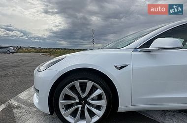 Седан Tesla Model 3 2019 в Киеве фото 7 Седан Tesla Model 3 2019 в Киеве
