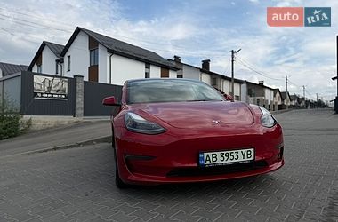 Седан Tesla Model 3 2022 в Вінниці