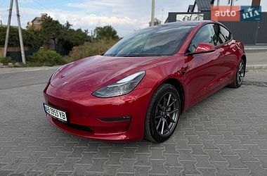 Седан Tesla Model 3 2022 в Вінниці