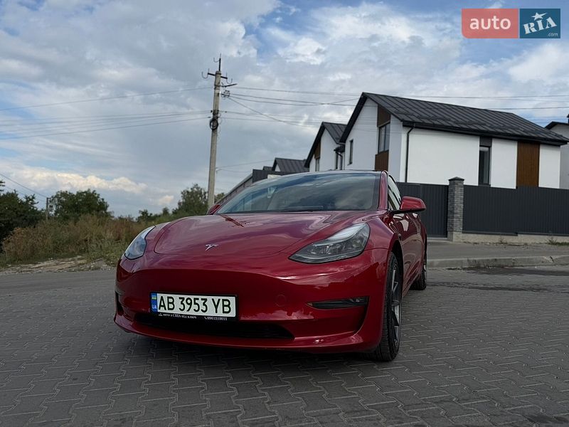 Седан Tesla Model 3 2022 в Вінниці