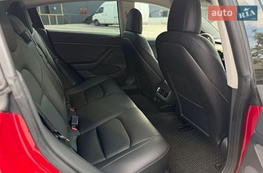 Седан Tesla Model 3 2022 в Вінниці