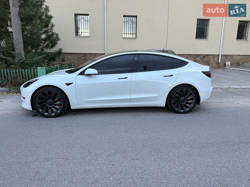 Седан Tesla Model 3 2021 в Днепре фото 2 Седан Tesla Model 3 2021 в Днепре