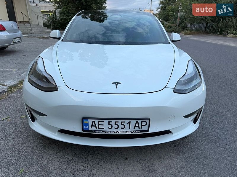 Седан Tesla Model 3 2021 в Днепре фото 7 Седан Tesla Model 3 2021 в Днепре