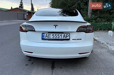 Седан Tesla Model 3 2021 в Днепре фото 4 Седан Tesla Model 3 2021 в Днепре