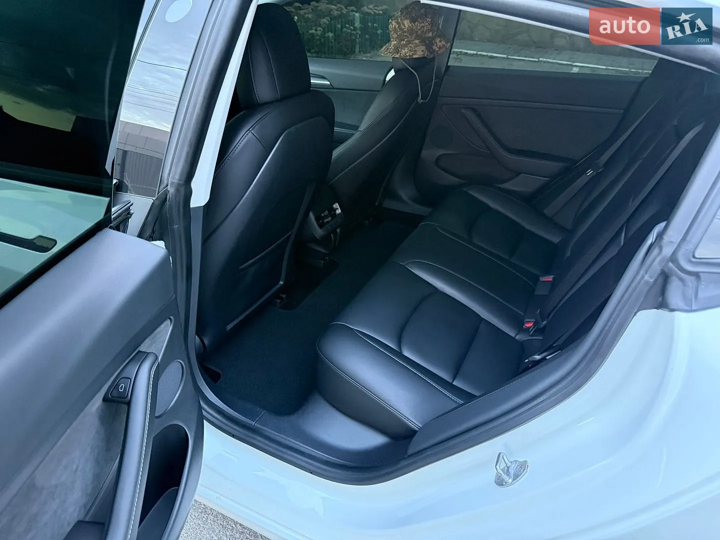 2021 Tesla Model 3 - мініатюра 13