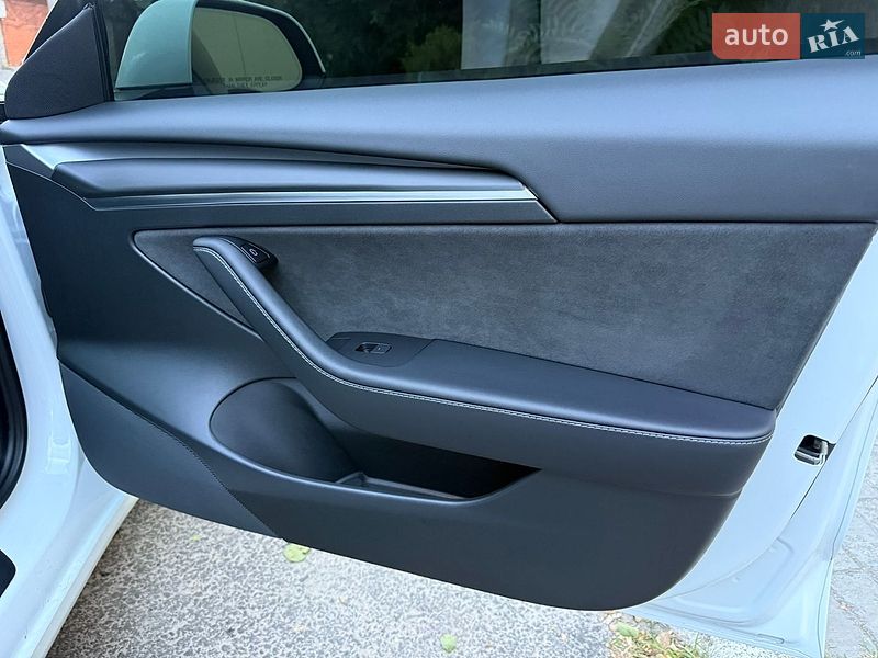 Седан Tesla Model 3 2021 в Днепре фото 16 Седан Tesla Model 3 2021 в Днепре