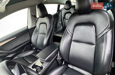 Седан Tesla Model 3 2022 в Надвірній фото 2 Седан Tesla Model 3 2022 в Надвірній