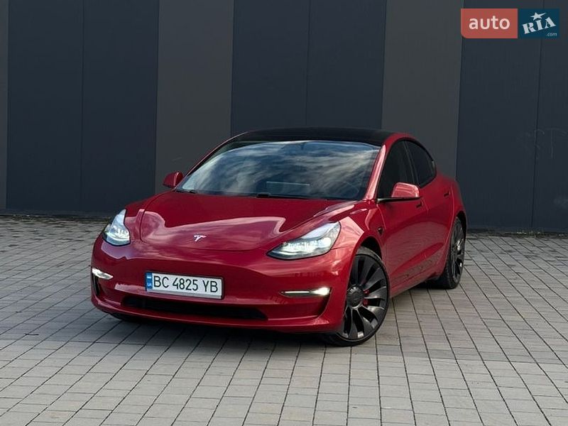 Tesla Model 3 2020