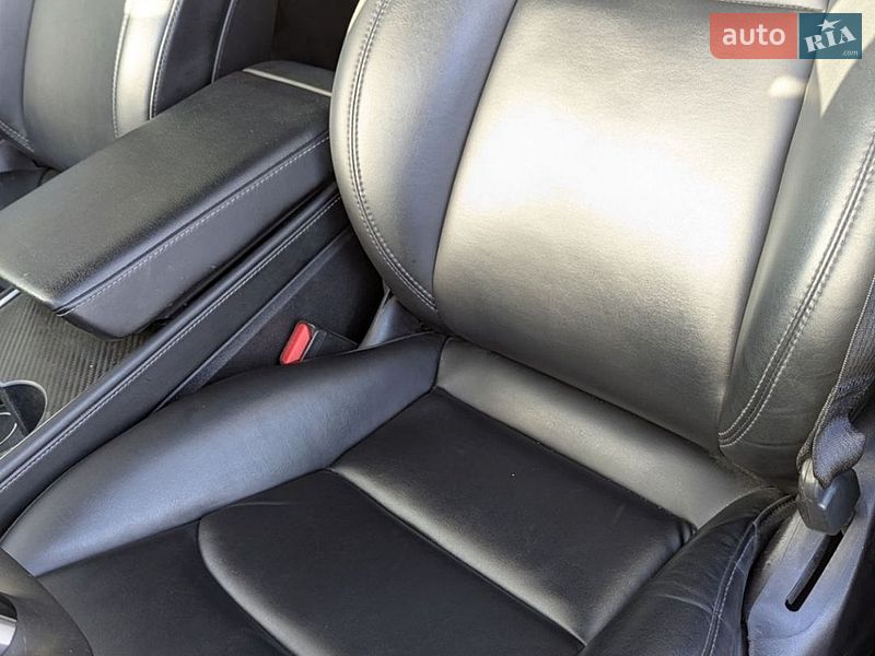 Седан Tesla Model 3 2021 в Ковелі