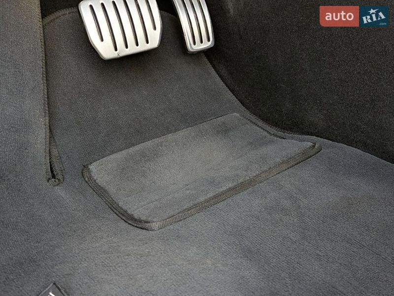 Седан Tesla Model 3 2021 в Ковелі
