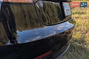 Седан Tesla Model 3 2021 в Ковелі