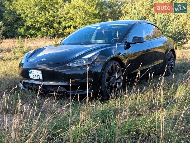 Седан Tesla Model 3 2021 в Ковелі