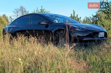 Седан Tesla Model 3 2021 в Ковелі