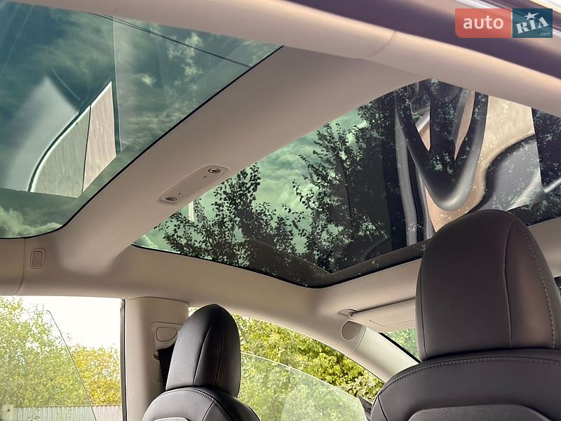 Седан Tesla Model 3 2020 в Ковеле