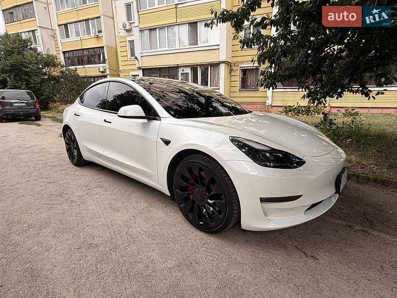 Седан Tesla Model 3 2023 в Фастове фото 2 Седан Tesla Model 3 2023 в Фастове