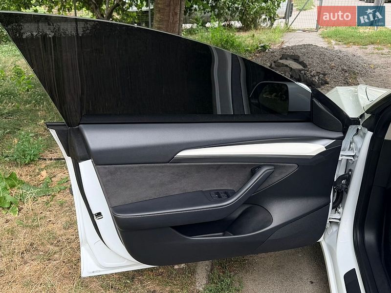 Седан Tesla Model 3 2023 в Фастове фото 21 Седан Tesla Model 3 2023 в Фастове