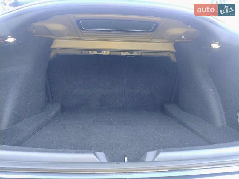 Седан Tesla Model 3 2018 в Киеве