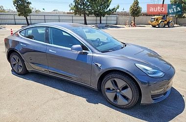 Седан Tesla Model 3 2018 в Моршине