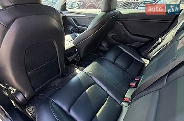 Седан Tesla Model 3 2022 в Ивано-Франковске