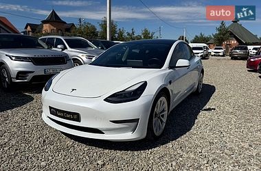 Седан Tesla Model 3 2022 в Ивано-Франковске