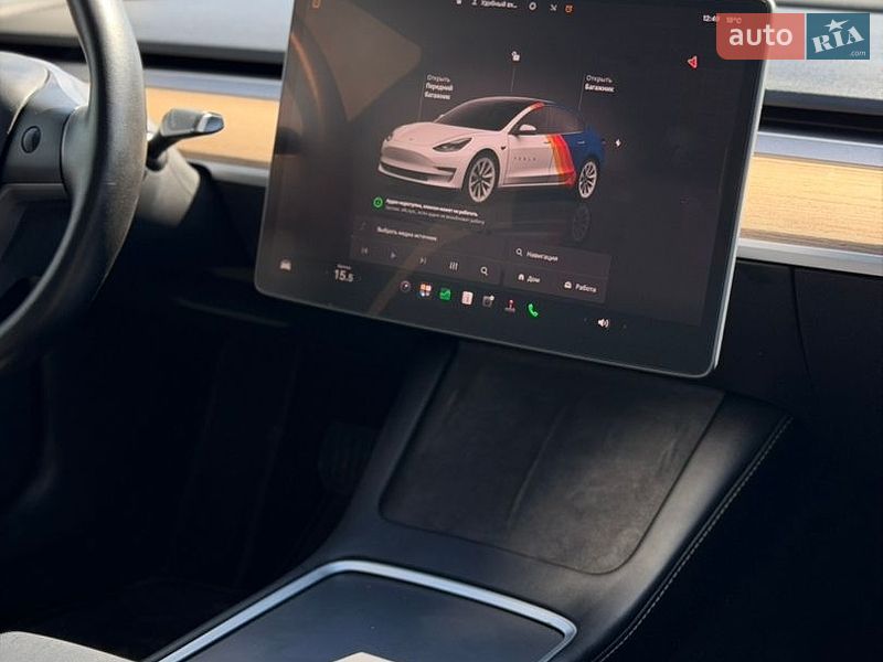 Седан Tesla Model 3 2022 в Ивано-Франковске