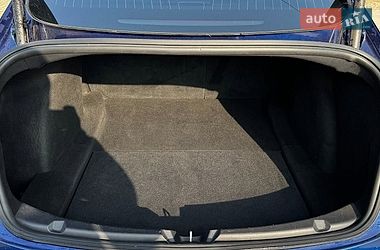 Седан Tesla Model 3 2019 в Києві