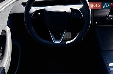 Седан Tesla Model 3 2024 в Вінниці