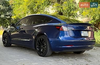 Седан Tesla Model 3 2021 в Дніпрі фото 7 Седан Tesla Model 3 2021 в Дніпрі