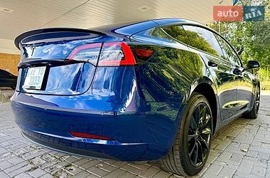 Седан Tesla Model 3 2021 в Дніпрі фото 5 Седан Tesla Model 3 2021 в Дніпрі