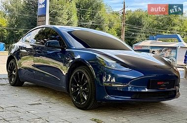 Седан Tesla Model 3 2021 в Дніпрі фото 20 Седан Tesla Model 3 2021 в Дніпрі
