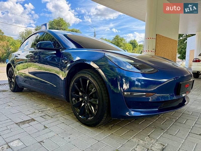 Седан Tesla Model 3 2021 в Дніпрі фото 23 Седан Tesla Model 3 2021 в Дніпрі