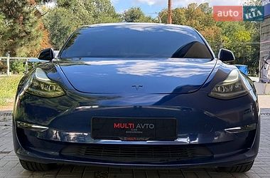 Седан Tesla Model 3 2021 в Дніпрі фото 26 Седан Tesla Model 3 2021 в Дніпрі