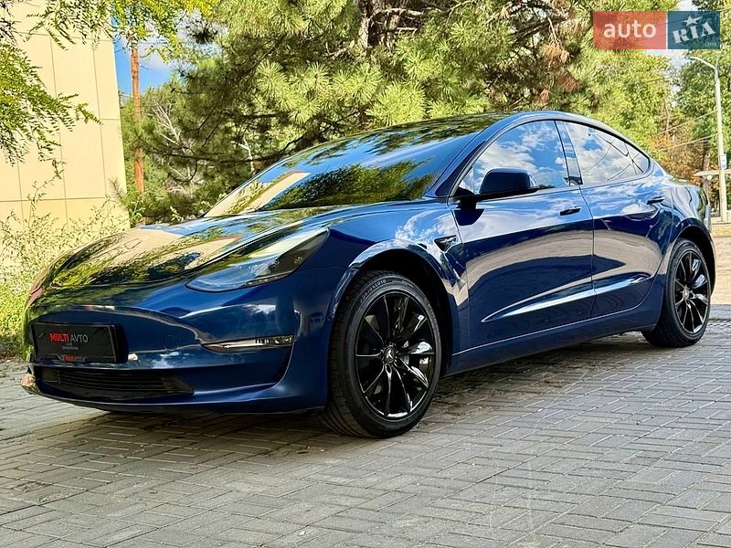 Седан Tesla Model 3 2021 в Дніпрі фото 27 Седан Tesla Model 3 2021 в Дніпрі