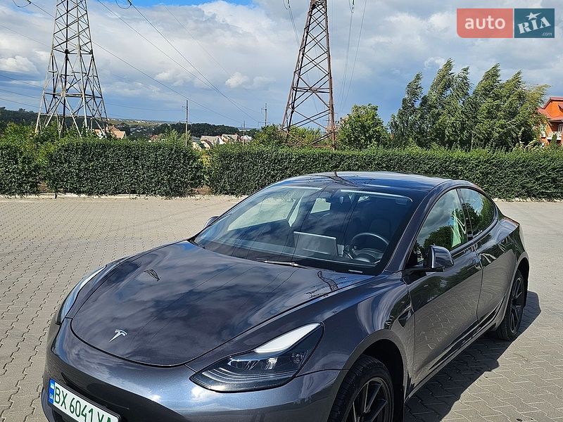 Tesla Model 3 2022 Tesla Model 3 2022