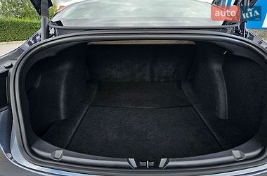 Седан Tesla Model 3 2022 в Хмельницком