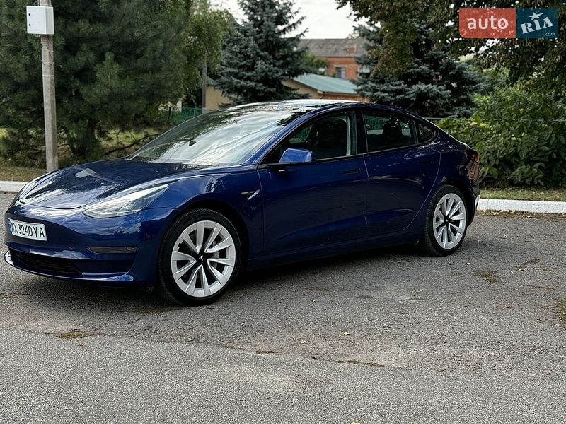 Седан Tesla Model 3 2023 в Полтаві фото 2 Седан Tesla Model 3 2023 в Полтаві