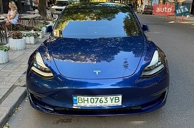 Седан Tesla Model 3 2019 в Одессе